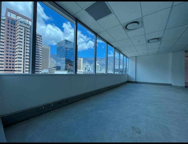 333M² OFFICE TO LET IN CAPE TOWN CITY CENTRE